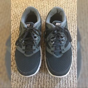 Nike women’s running shoes